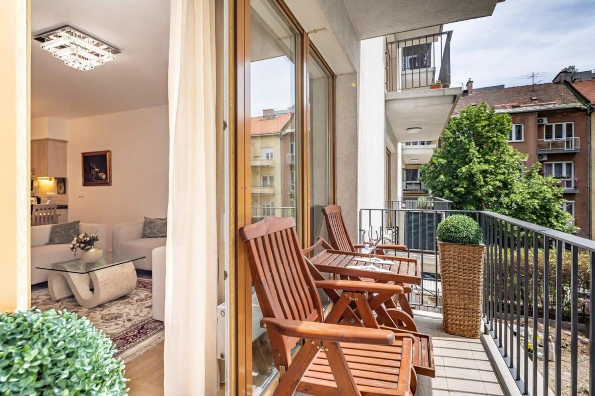 Homey Apartment With Ac And Balcony Βουδαπέστη Εξωτερικό φωτογραφία
